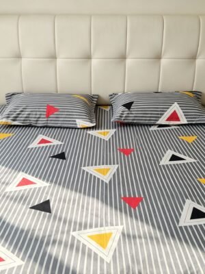 cotton-double-bedsheet-glazed-charcoal-grey-micro-stripe-original-imahqucu4abay7hz.jpeg NIAS Aks Glazed Cotton Blend Bedsheet Set – Charcoal Geometric