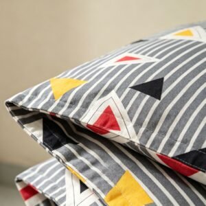 NIAS Aks Glazed Cotton Blend Bedsheet Set – Charcoal Geometric