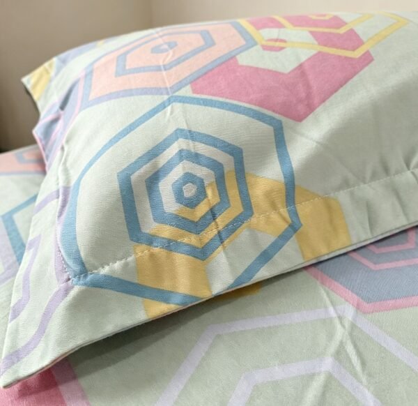 NIAS Inaya Glazed Cotton Blend Bedsheet Set – Mint Hexagons