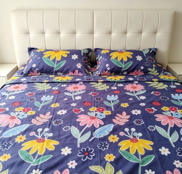 NIAS Mehr Glazed Cotton Blend Bedsheet Set – Navy Floral